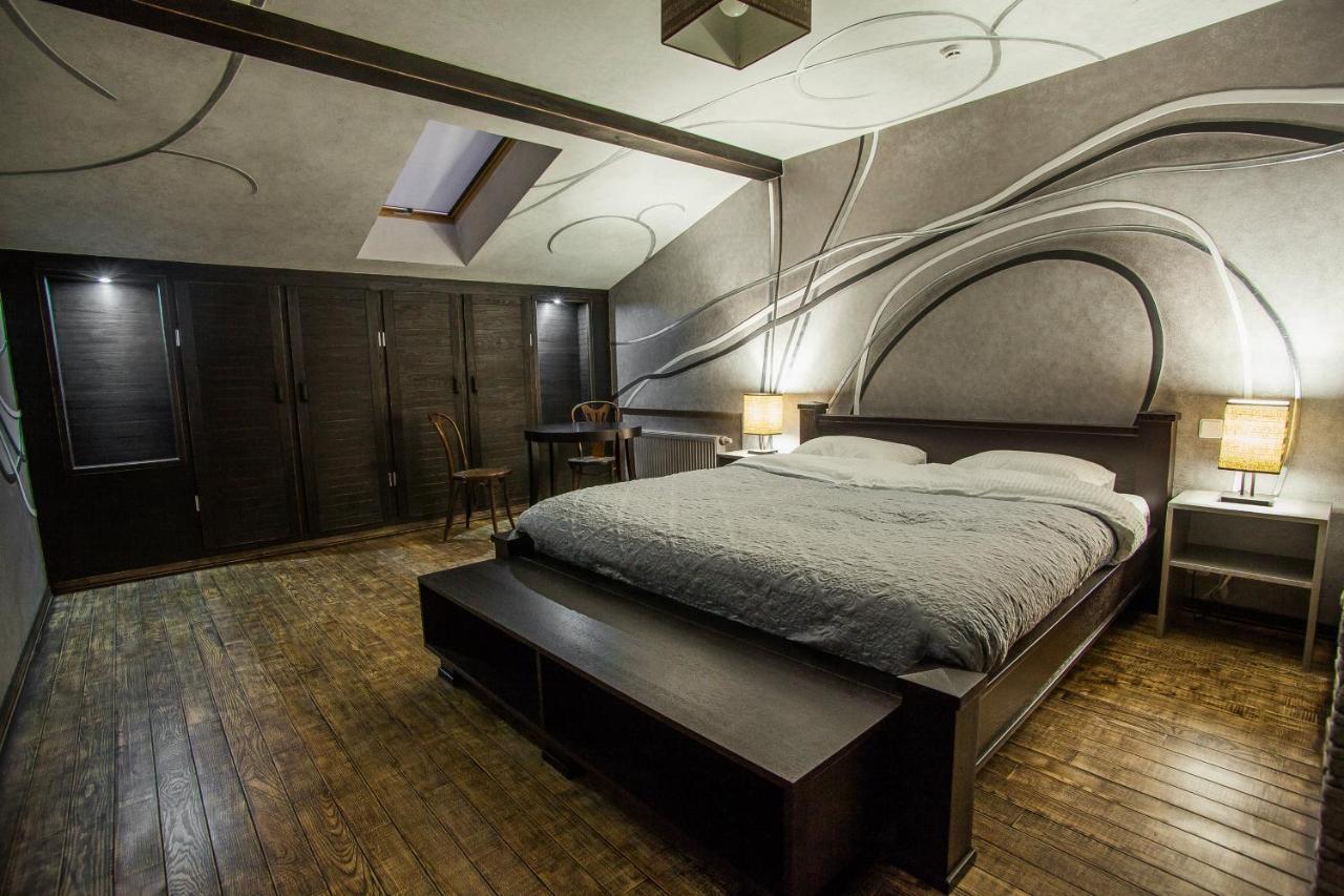 Pieno Piano Hotel Rivne Luaran gambar