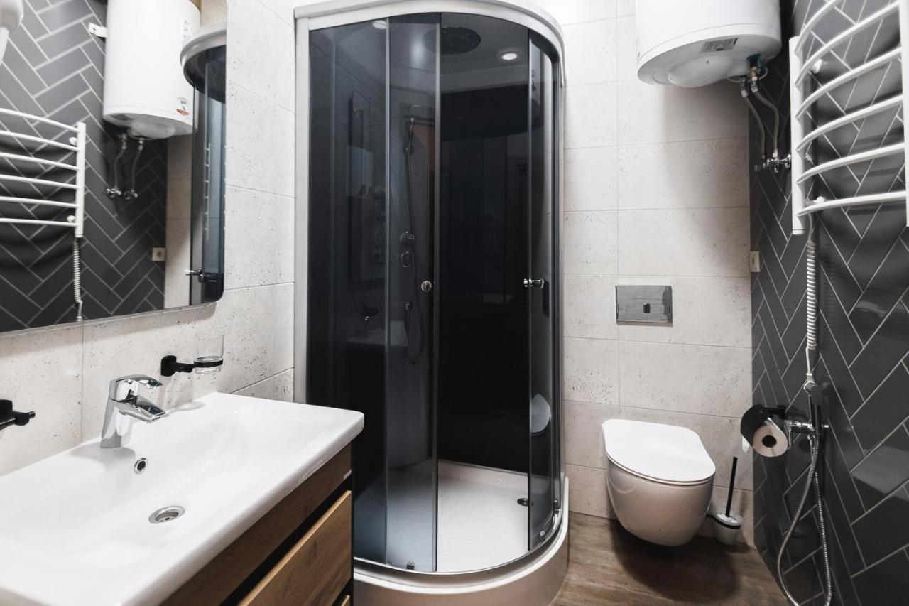 Pieno Piano Hotel Rivne Luaran gambar