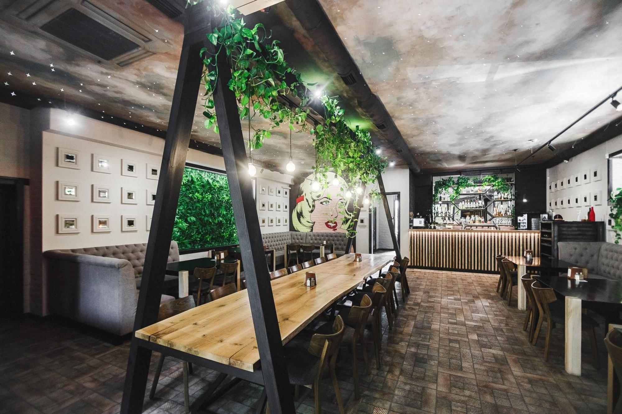 Pieno Piano Hotel Rivne Luaran gambar
